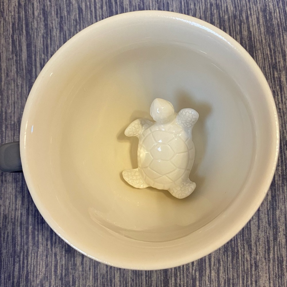 Cute little coffee cup. Turtle! - Picture 2 of 9